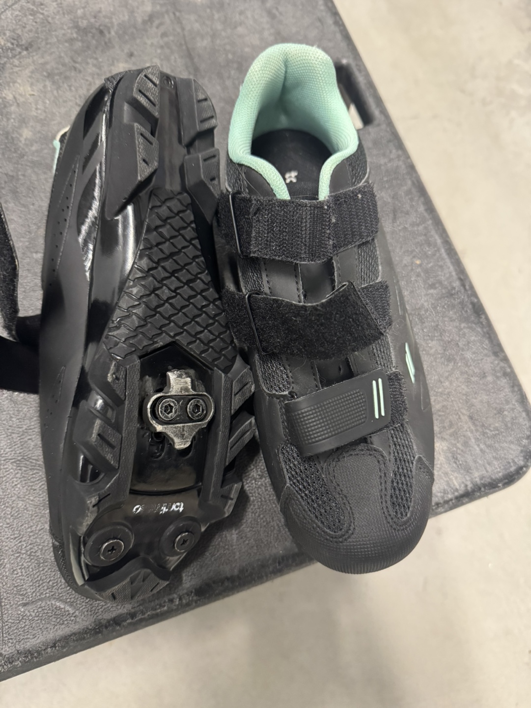 Used  Indoor Cycling Bike with Shoes and Pedals - photo 5