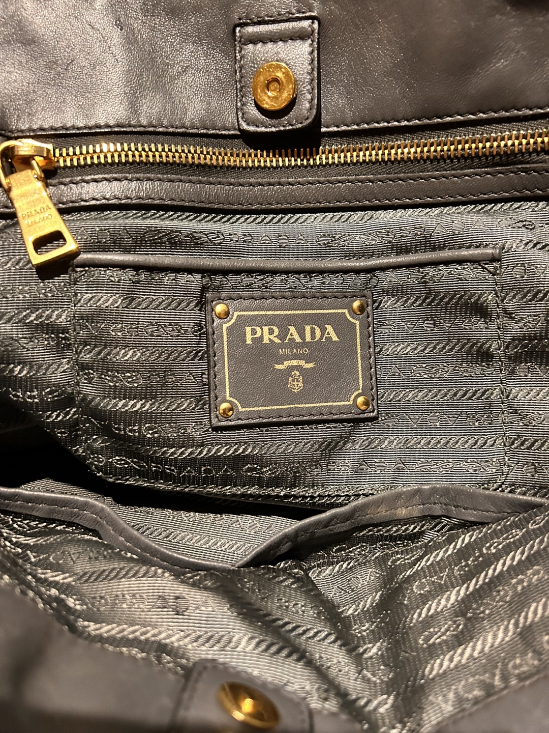 Prada Grey Handbag - photo 2