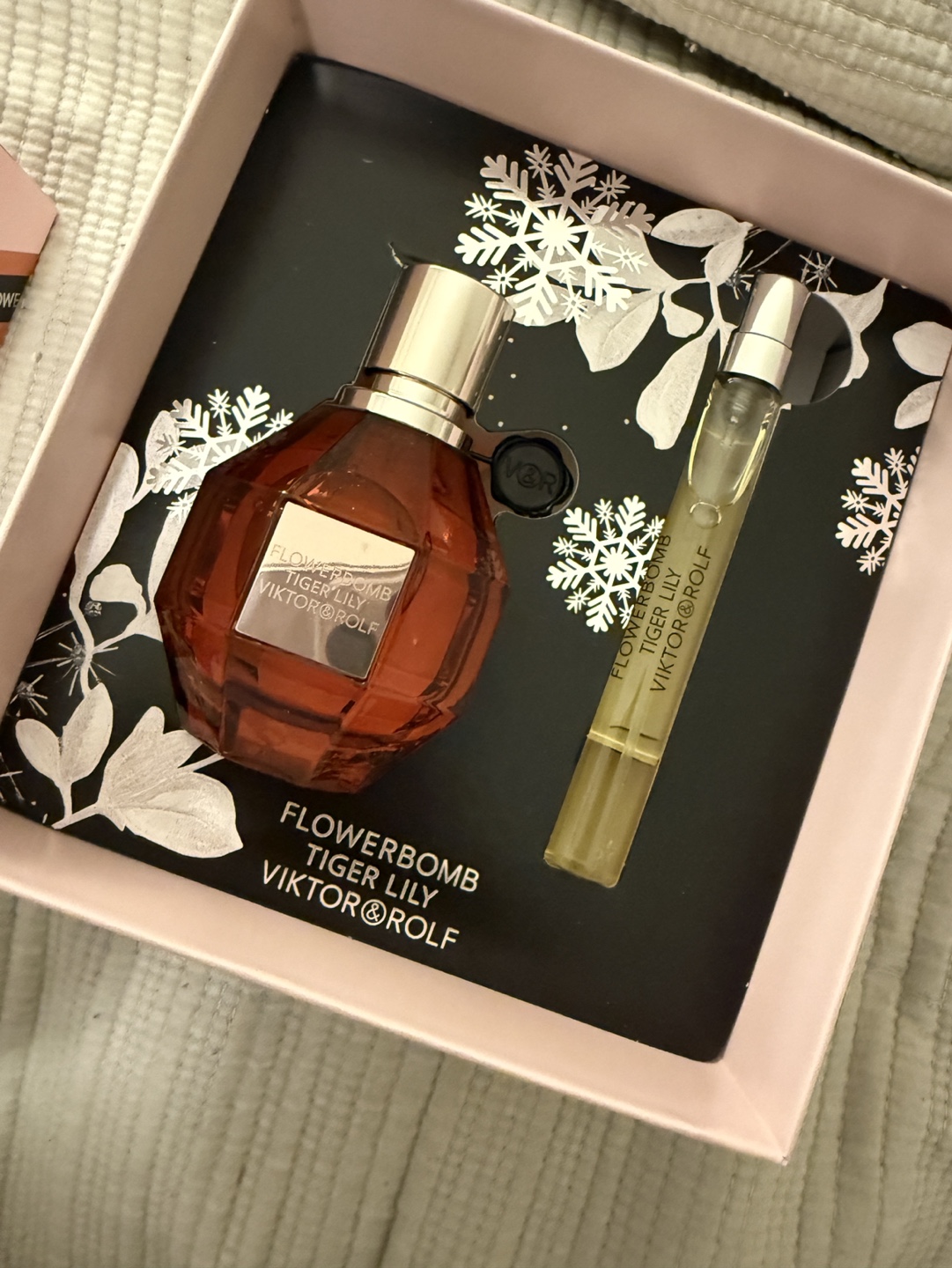 Viktor & Rolf Flowerbomb Tiger Lily Eau de Parfum Gift Set