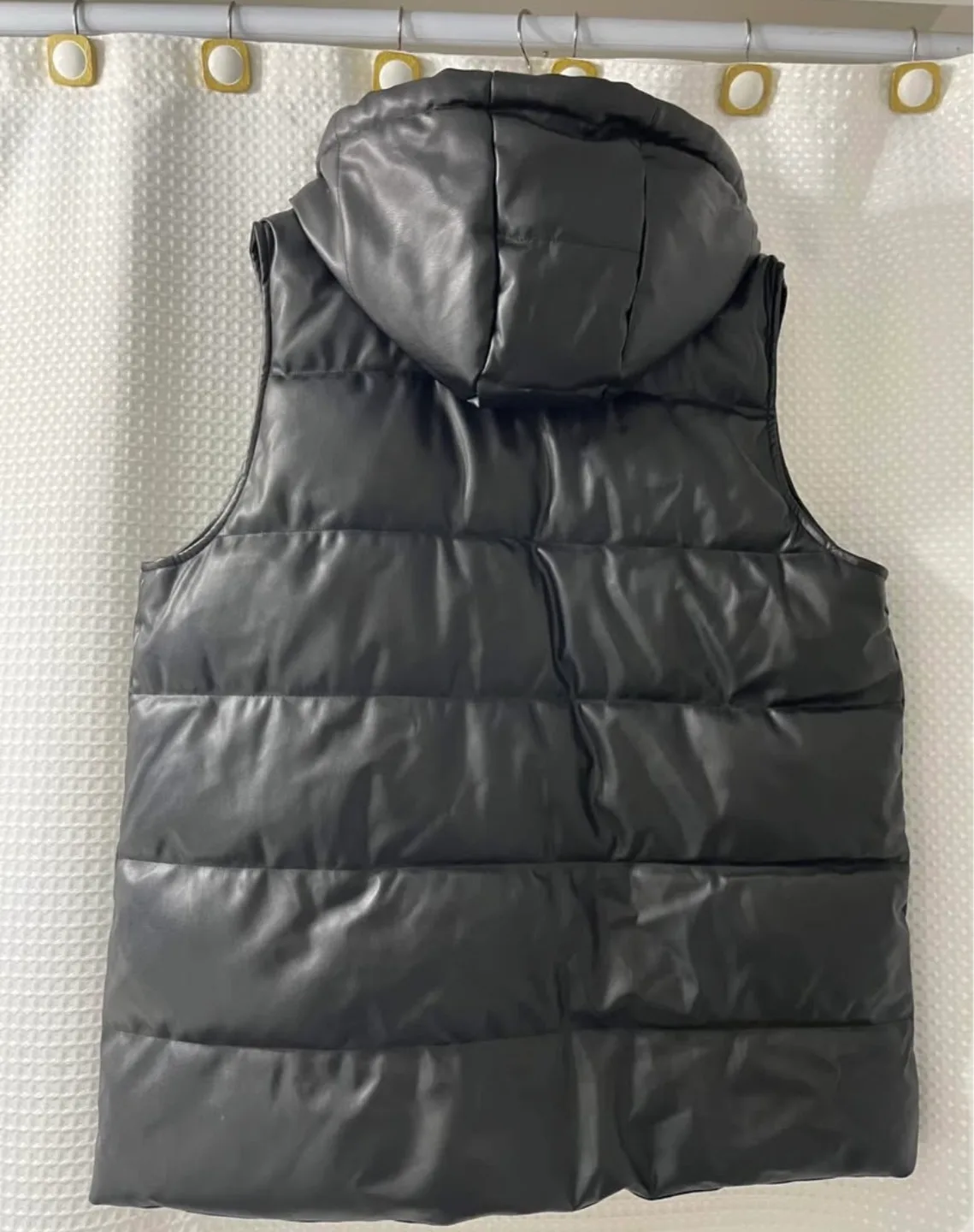 Northern Reflections Black Puffer Vest - Size XL image indicator(3)
