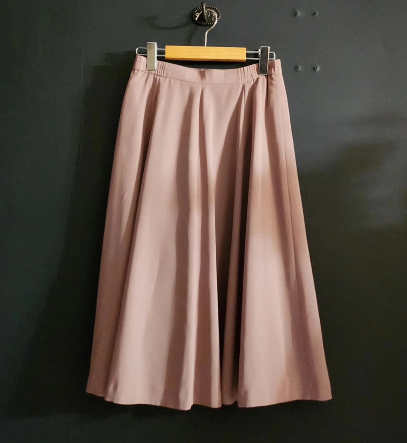 Vintage Pale Pink Purple Two-Piece Set – Feminine & Elegant image indicator(3)