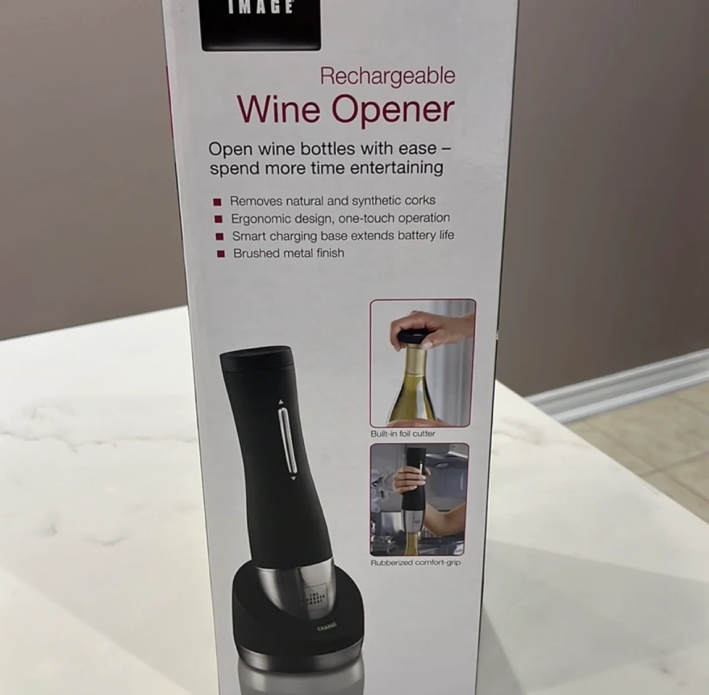 The Sharper Image Rechargeable Wine Opener image indicator(5)