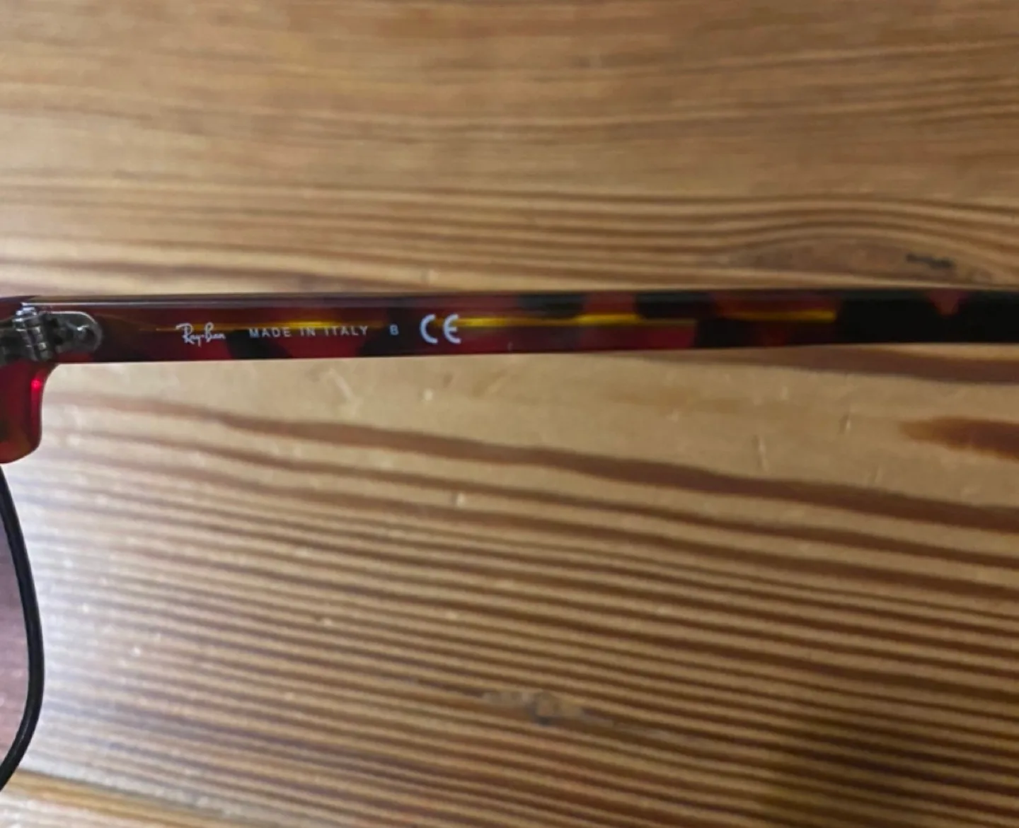 🏈 Ray-Ban Sunglasses - Tortoise Shell Frame image indicator(2)