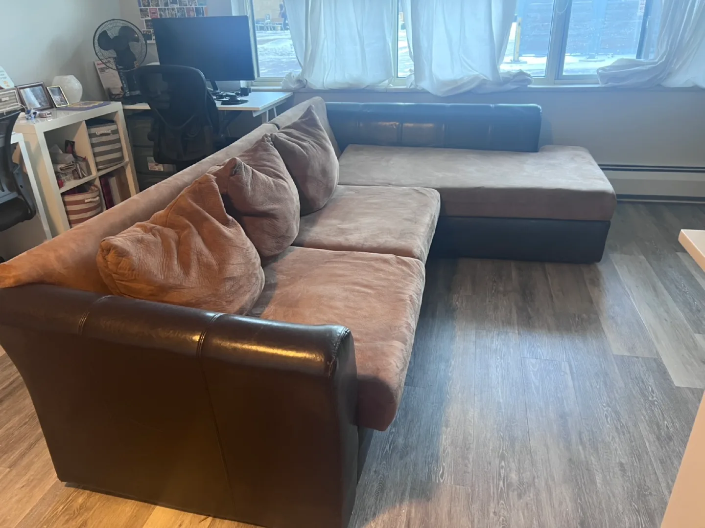 L-Shaped Sofa – Gently Used & Comfortable! image indicator(2)
