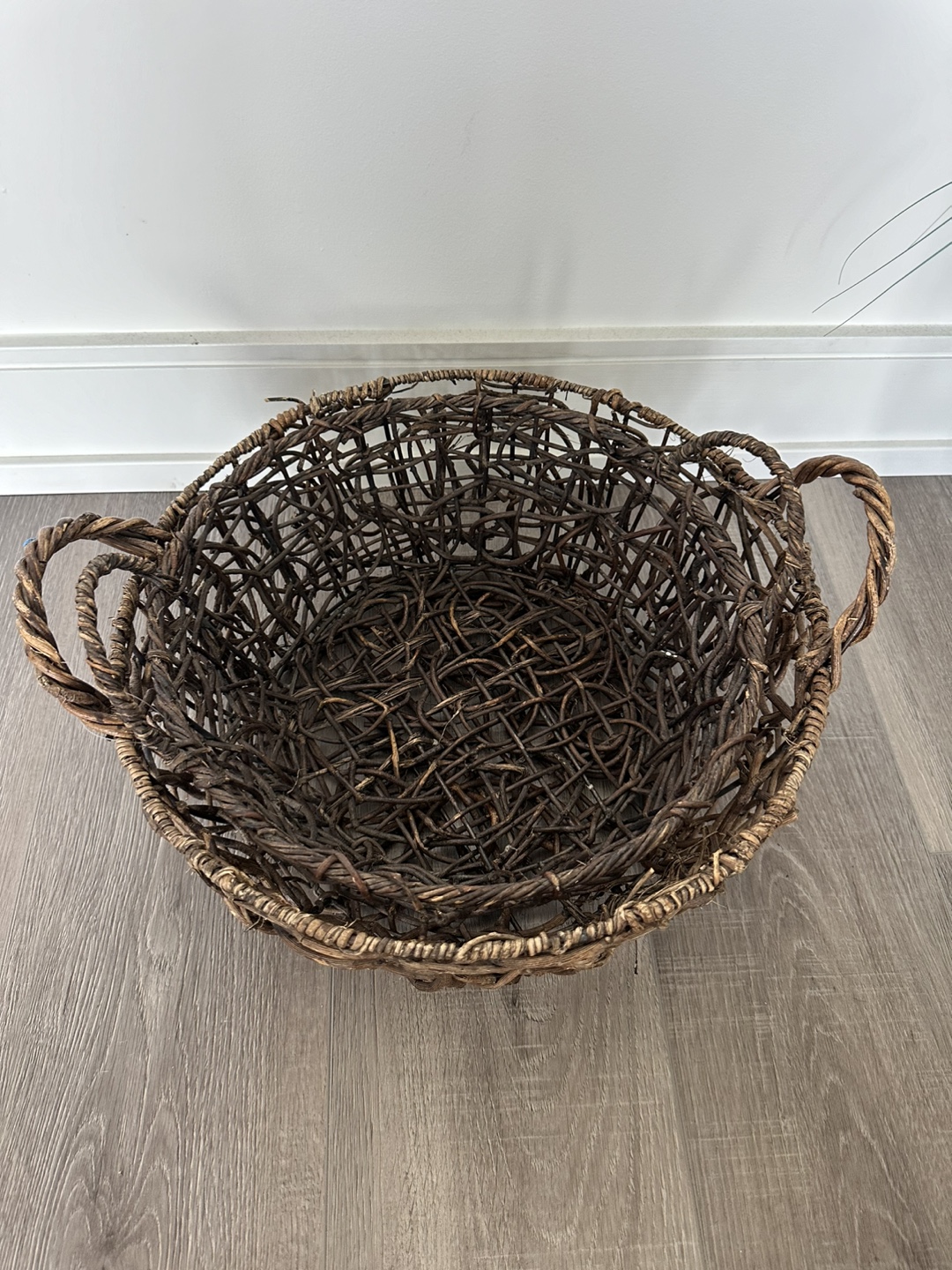 Two Woven Wicker Baskets with Handles - photo 2