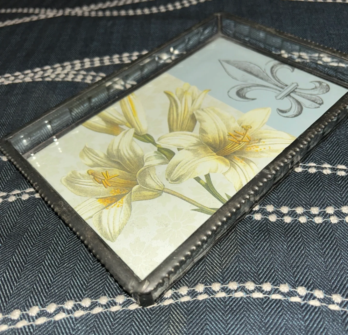 Two Glass Jewelry Holders 🏈 image indicator(2)