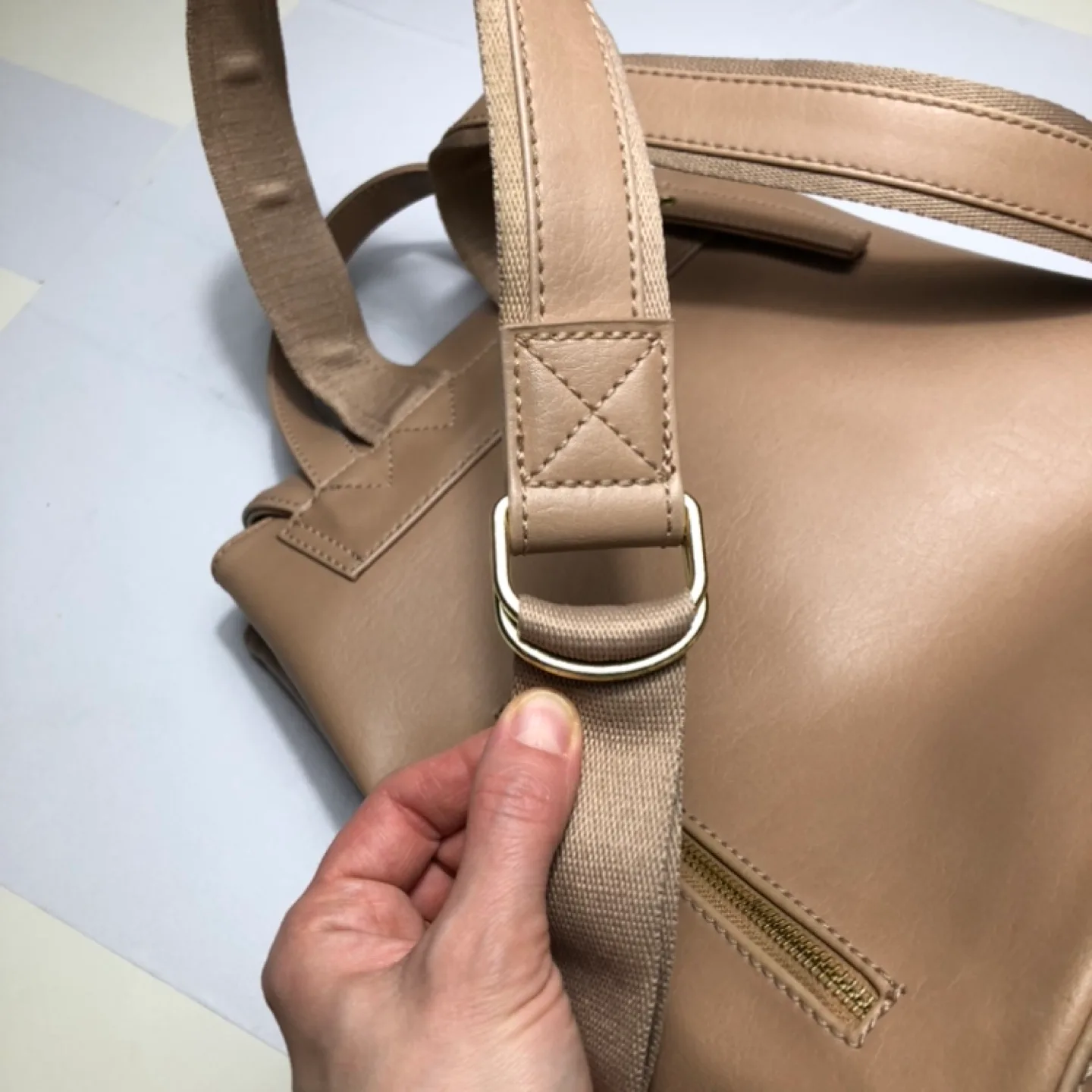 Matt & Nat Beige Vegan Leather Backpack image indicator(4)