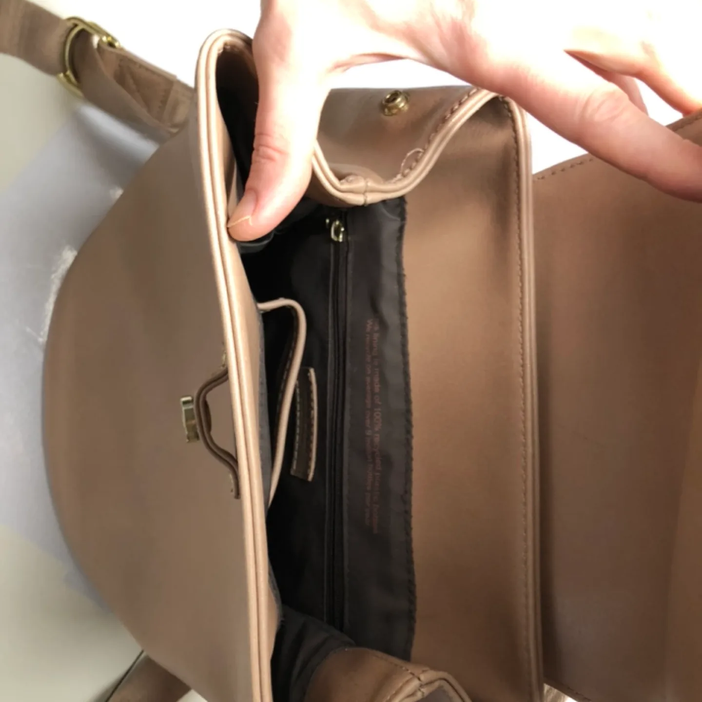 Matt & Nat Beige Vegan Leather Backpack image indicator(7)