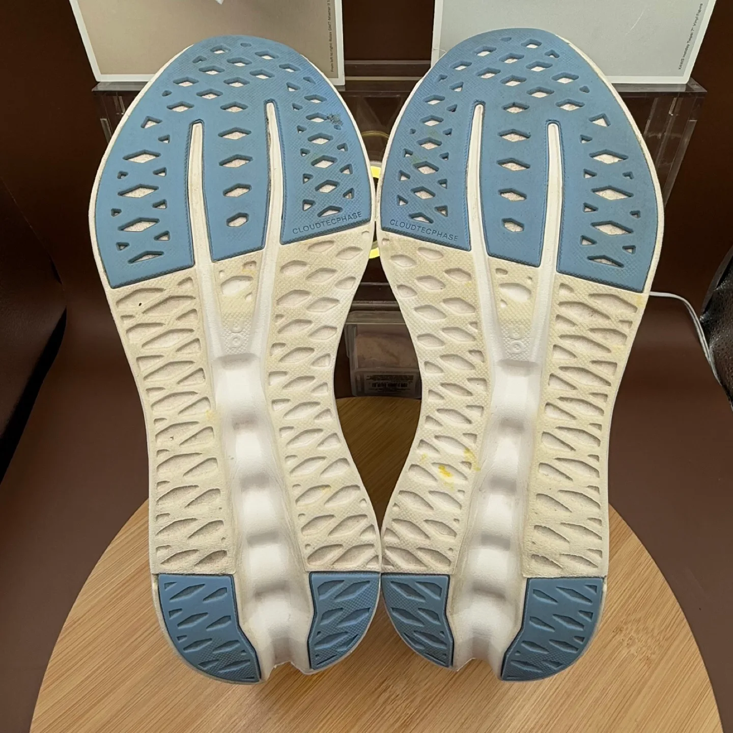 On Cloudsurfer “Heather” Women’s Sz 8.5 image indicator(9)