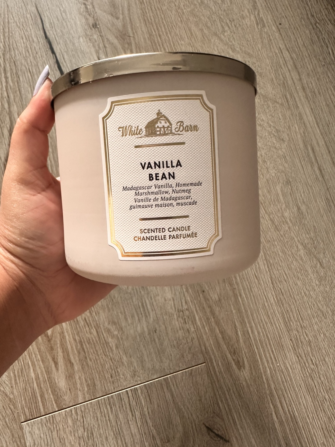 White Barn Vanilla Bean Scented Candle