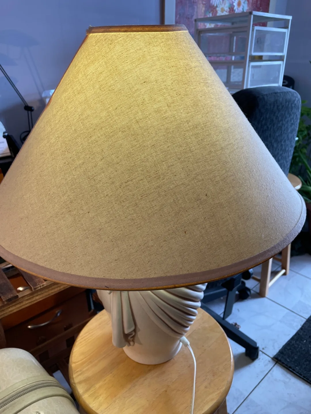 Elegant Table Lamp with Draped Design image indicator(3)