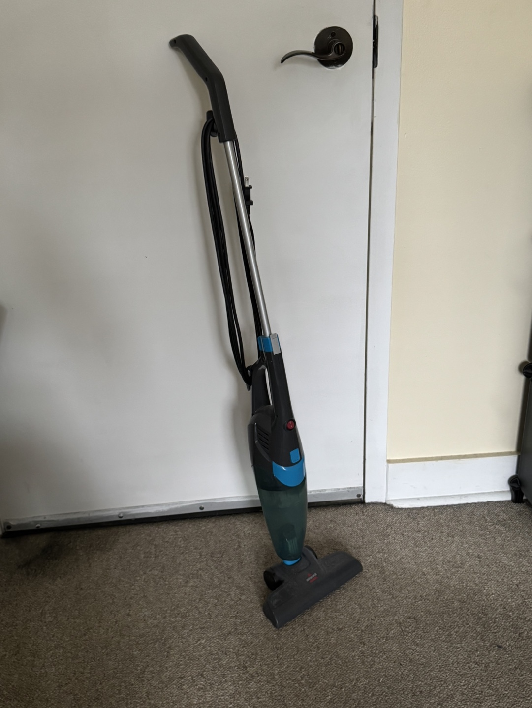 Vacuum Cleaner - photo 2