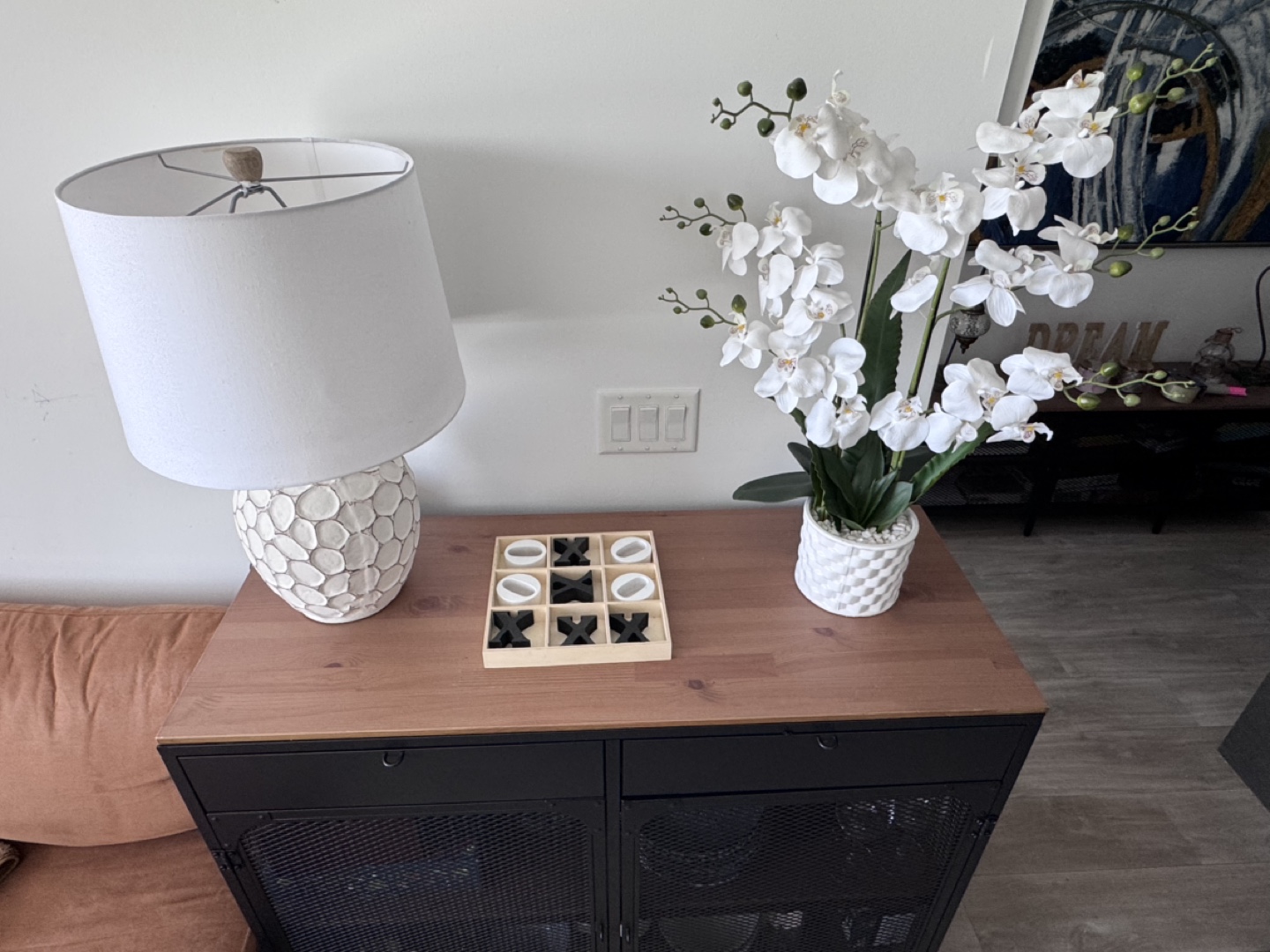 Sideboard excellent condition - photo 4