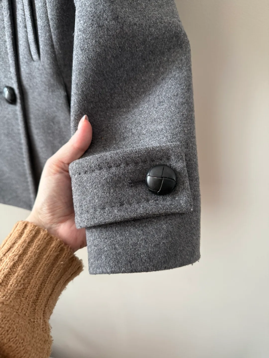 Babaton Aritzia Grey Peacoat image indicator(6)