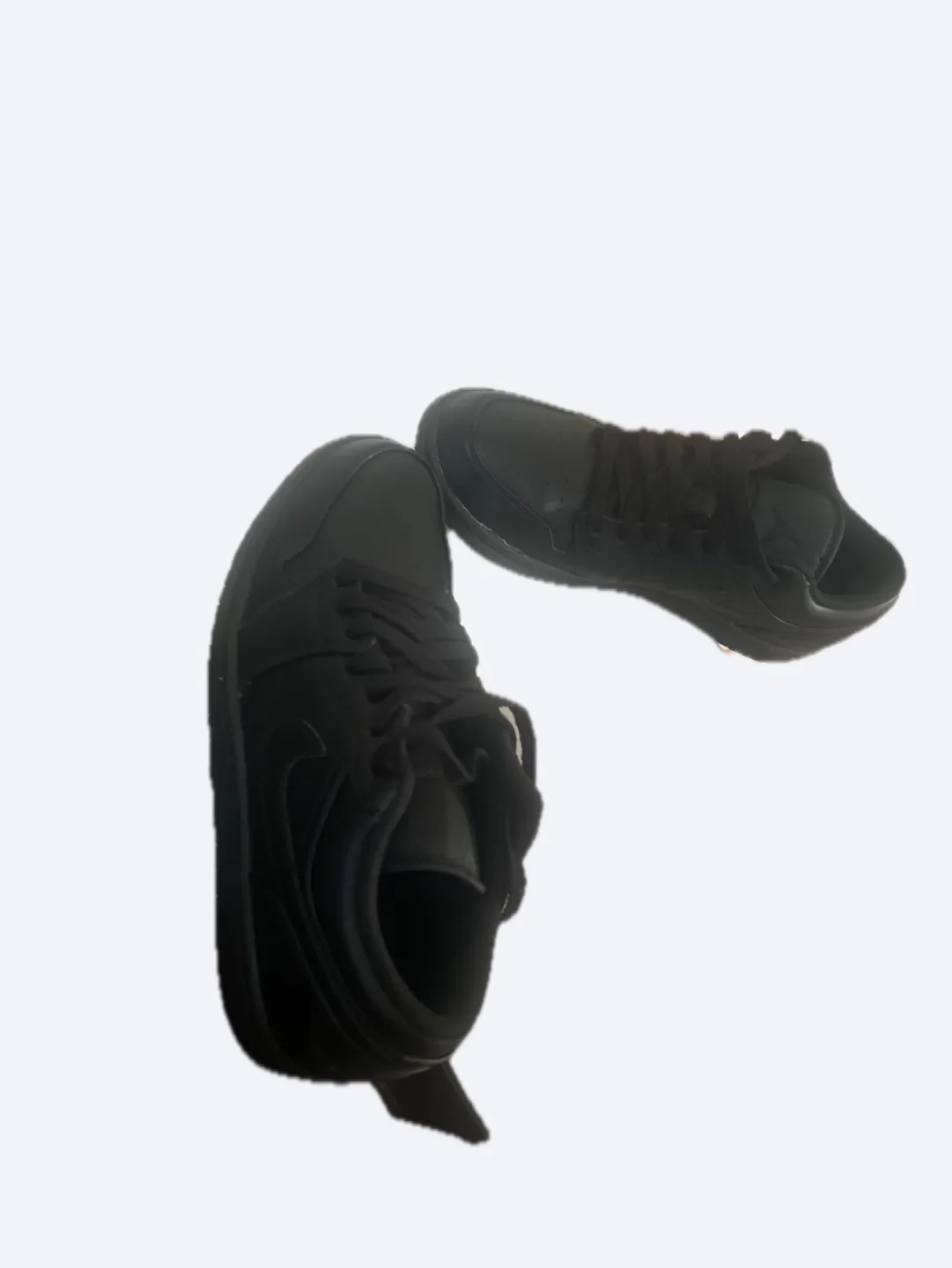 Air Jordan 1 Low - Black - Size 10 thumbnail