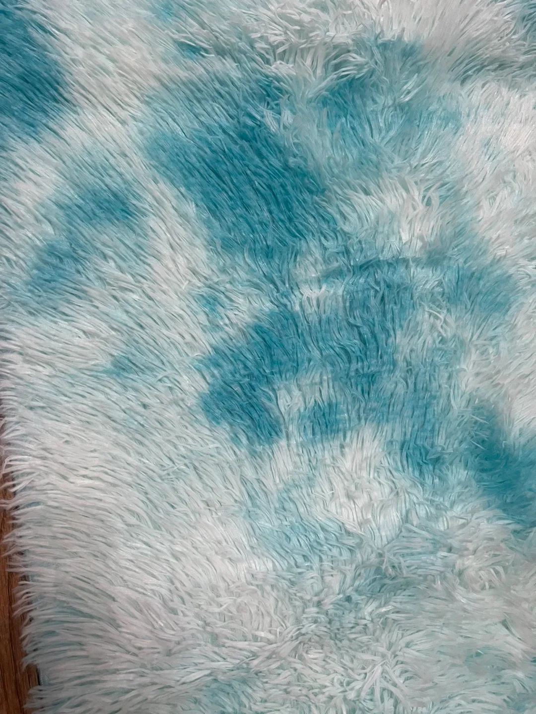 🏈 Fluffy Tie-Dye Rug 🏈 image indicator(2)