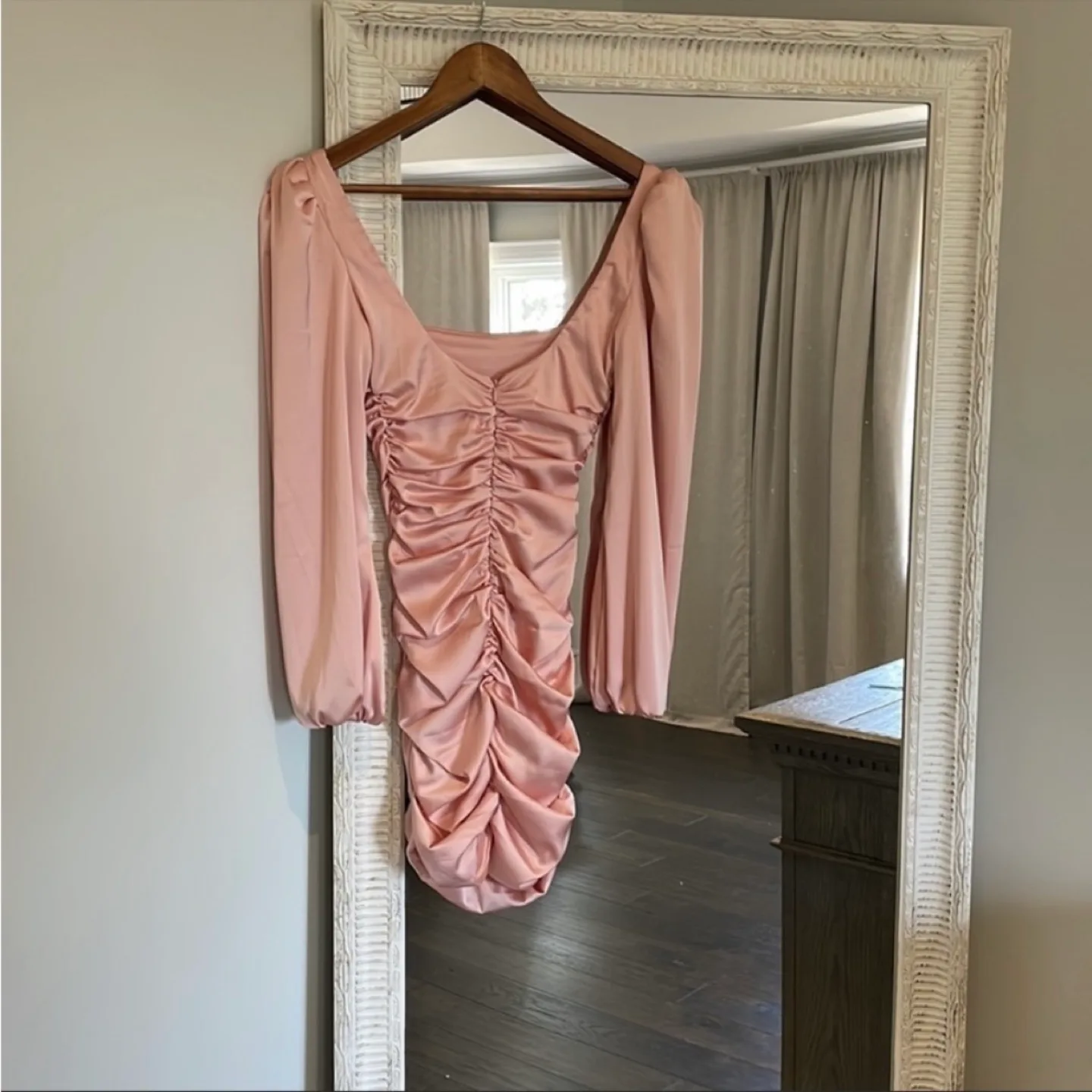 Oh Polly dress image indicator(3)