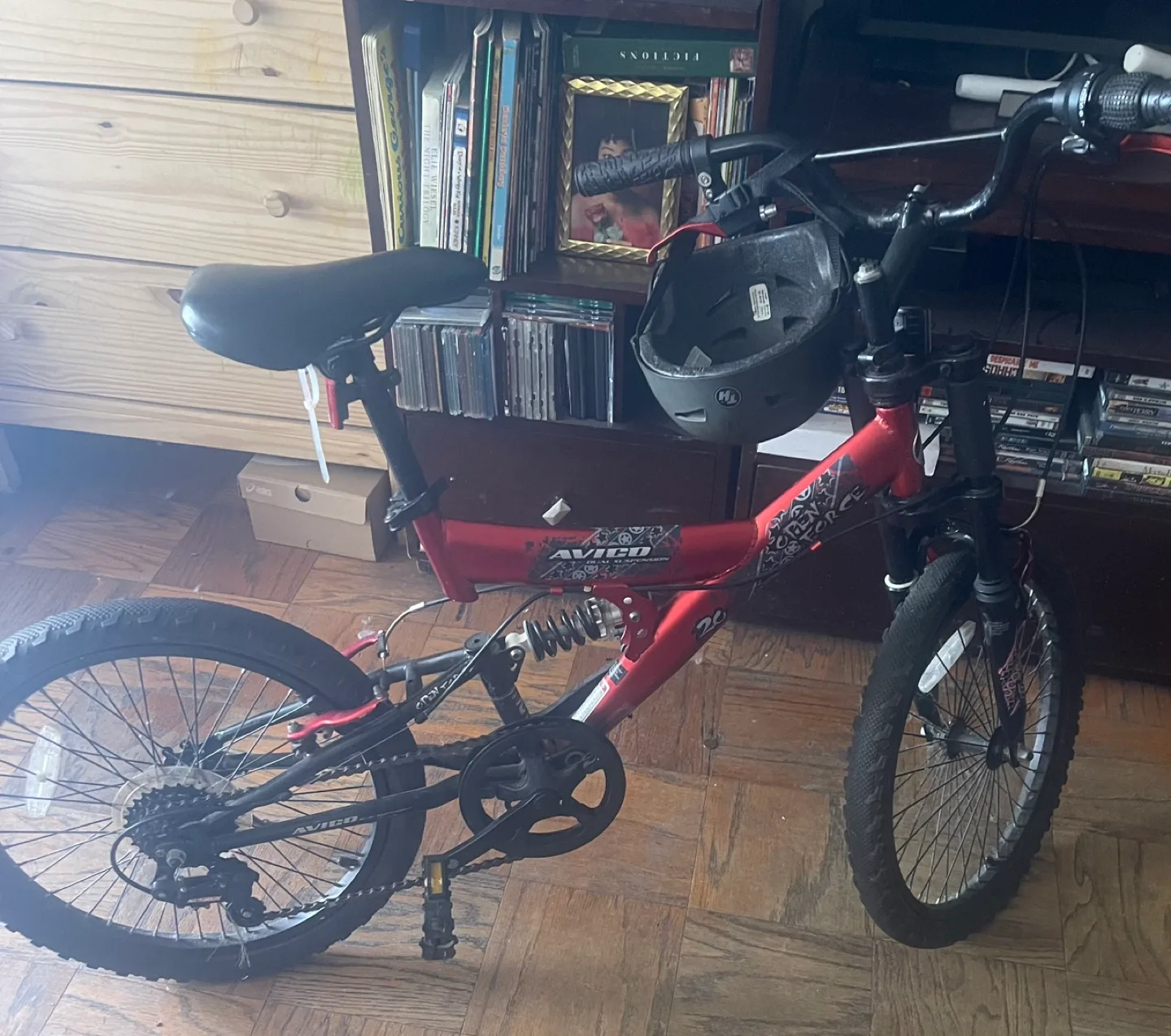 Avigo 20 bike for boys image indicator(2)