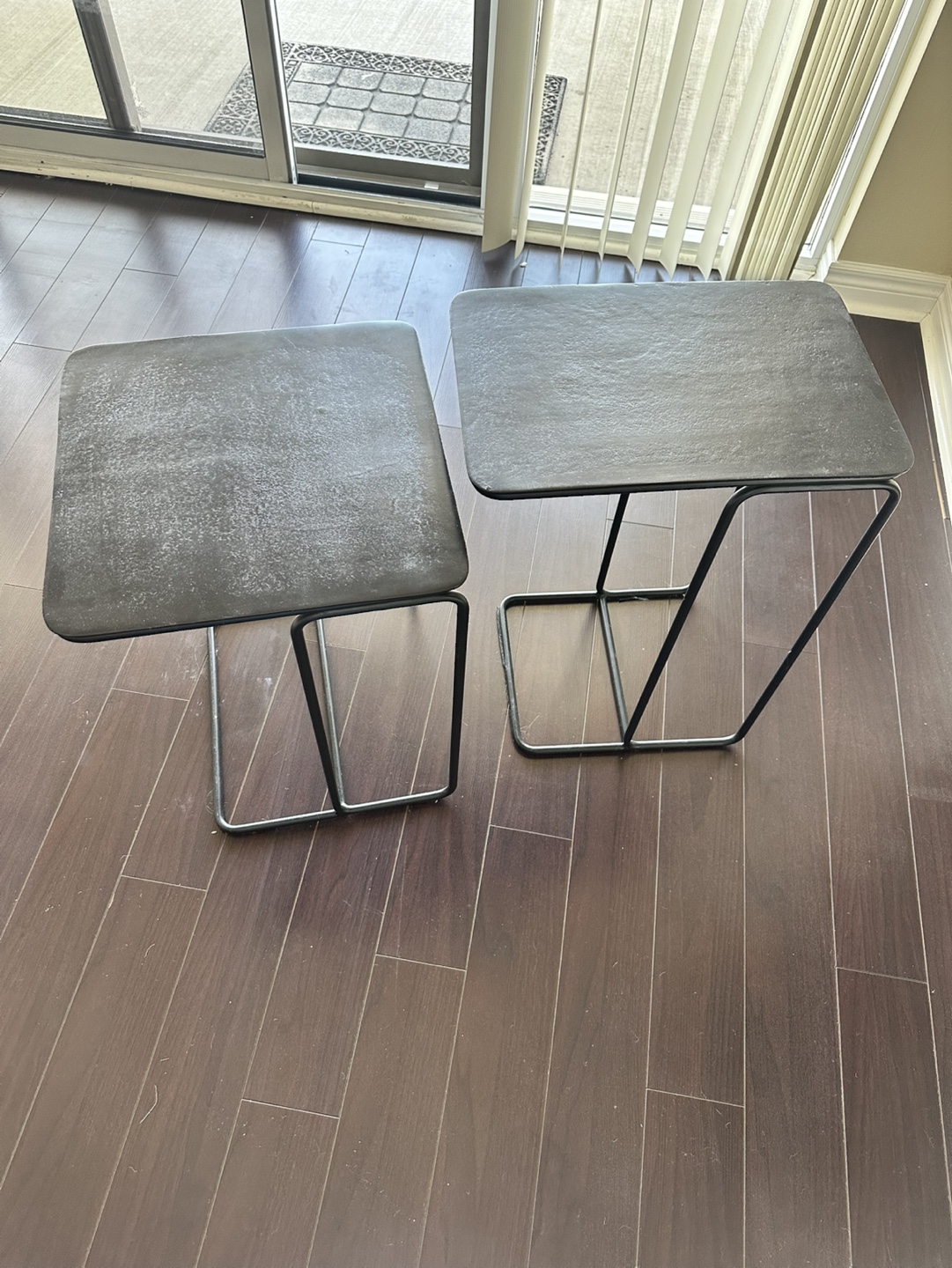 Black side tables - photo 2