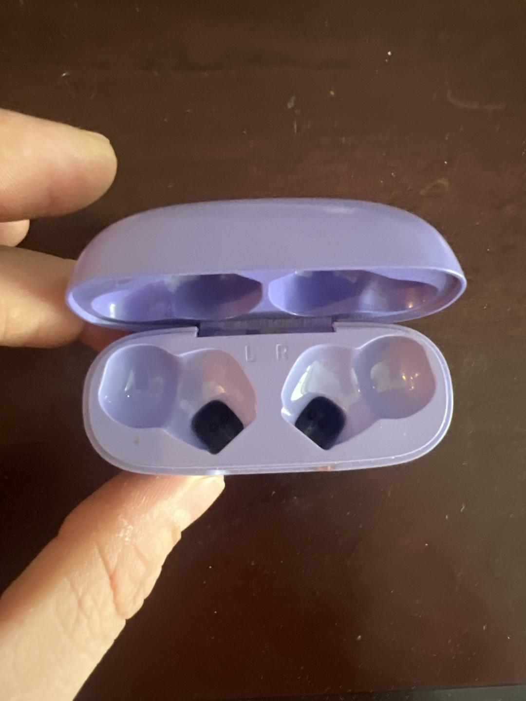 JBL Wireless Earbuds Charging Case - Purple - photo 2