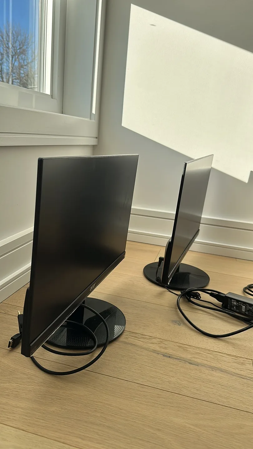 Two Acer 21.5" Full HD Monitors for Sale image indicator(3)