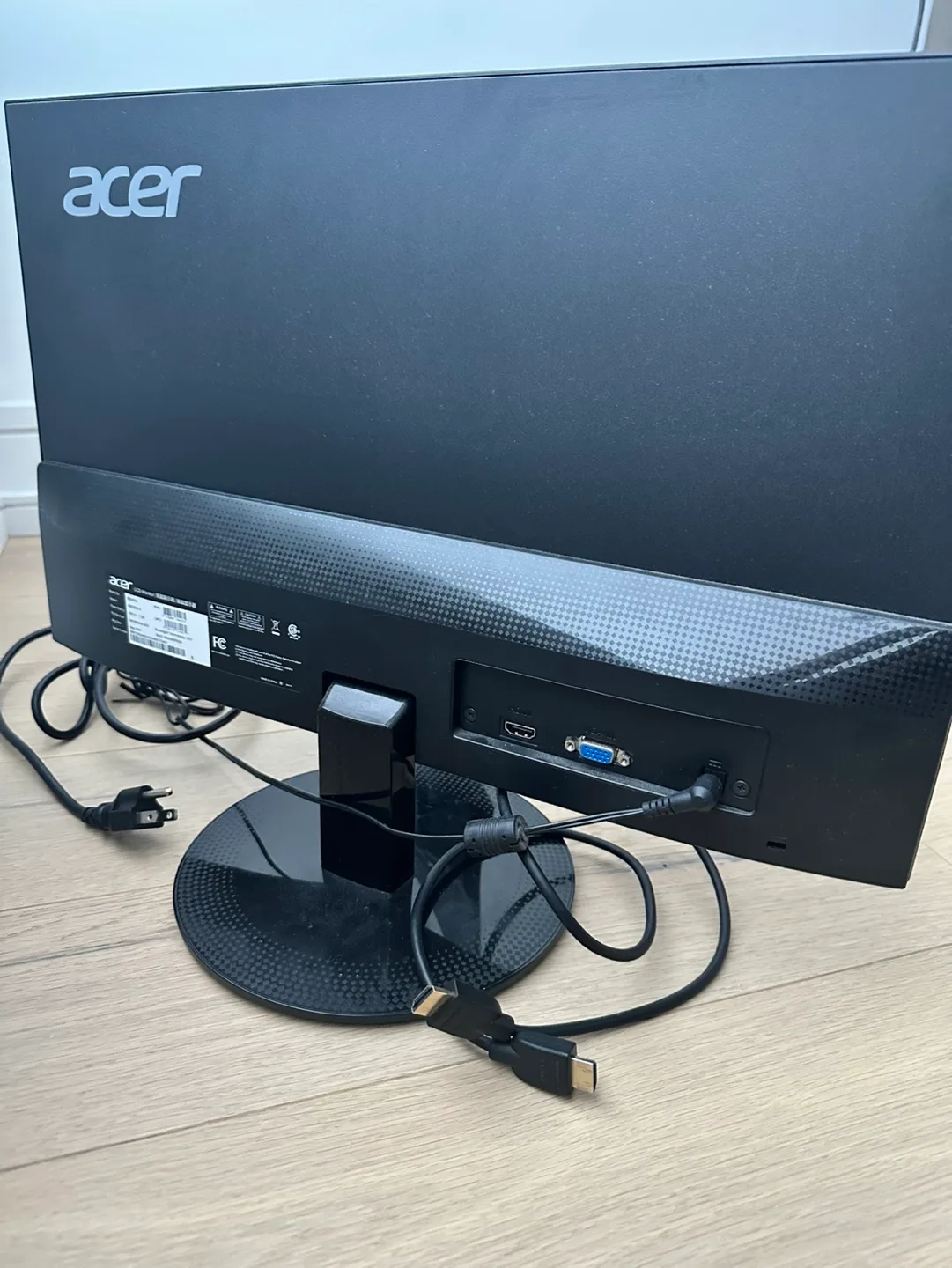 Two Acer 21.5" Full HD Monitors for Sale image indicator(4)
