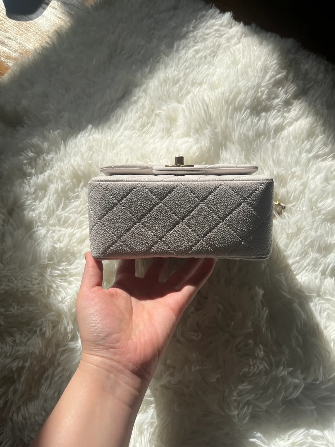 CC LogoMini Flap Bag - Off-White image indicator(5)