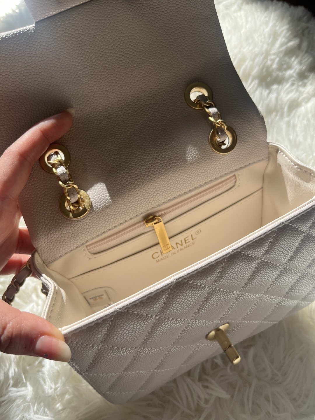 CC LogoMini Flap Bag - Off-White - photo 3
