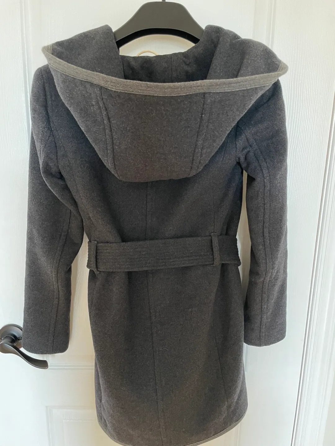 Aritzia - Wilfred wool & cashmere hooded coat image indicator(3)