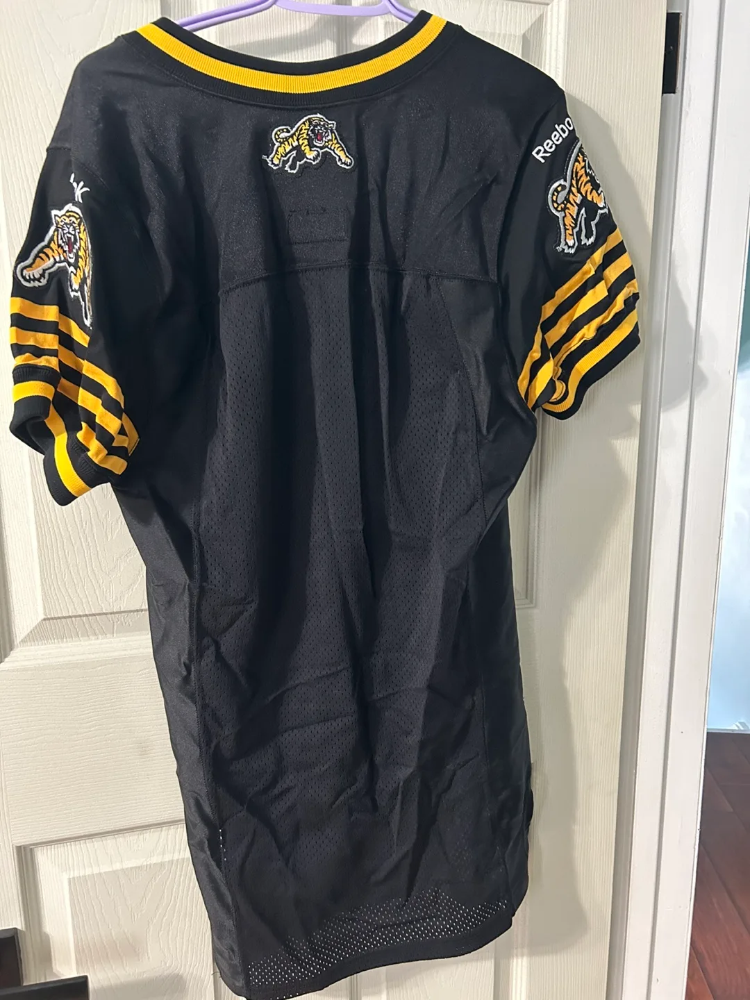 Authentic Hamilton Tiger-Cats Reebok Jersey - Size 42 image indicator(2)