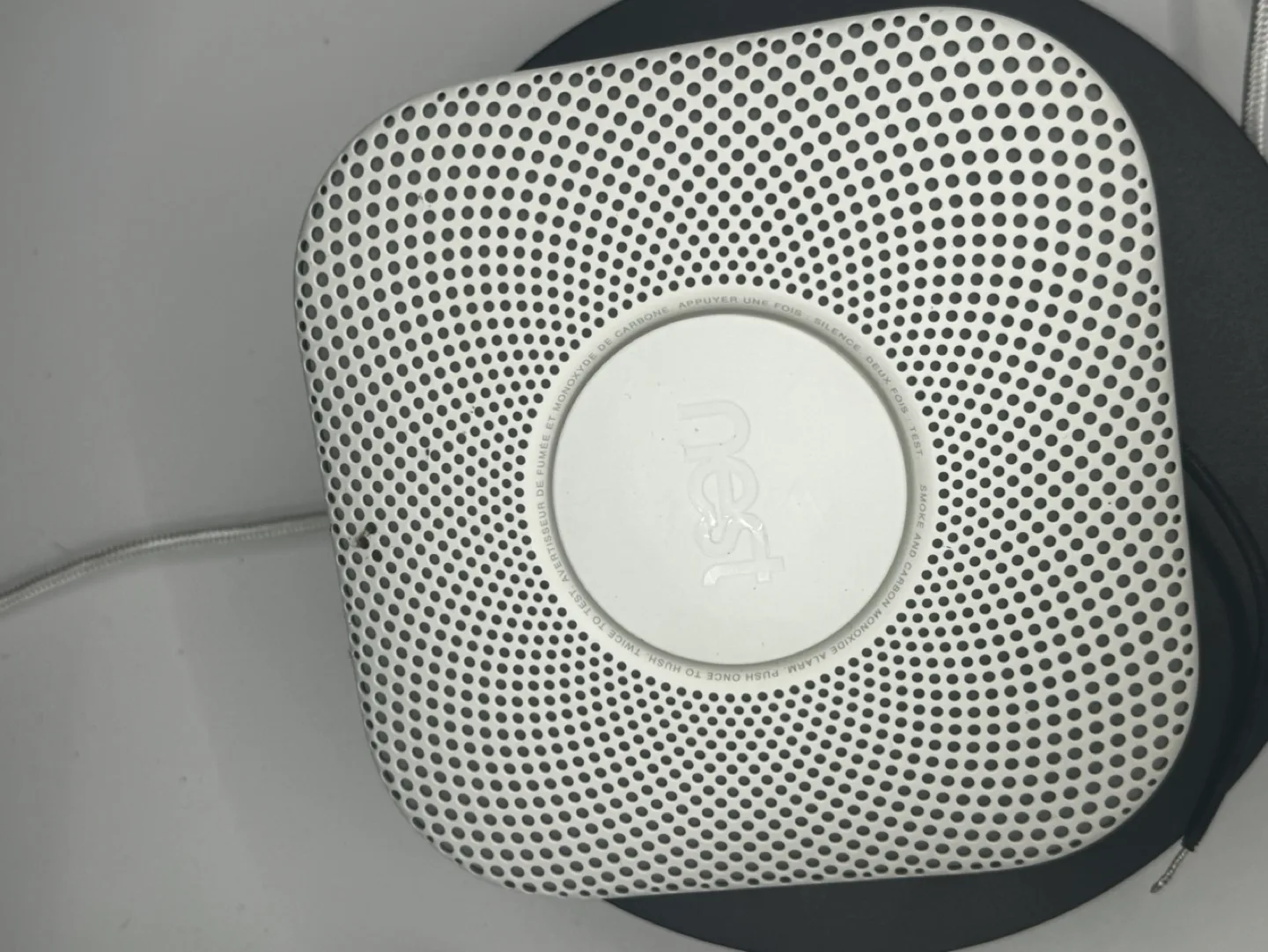 Nest Protect Smoke + CO Alarms (3Pack) image indicator(2)