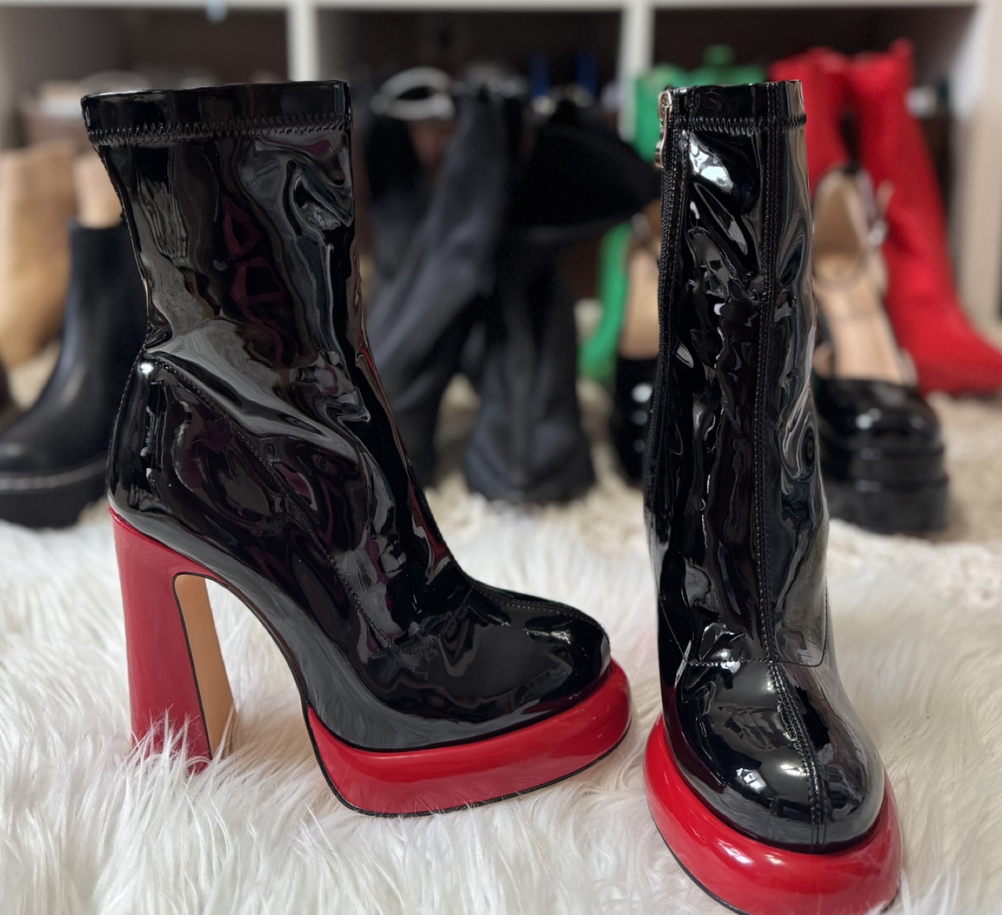Black and Red Patent Leather Ankle Boots 🏈 - photo 3