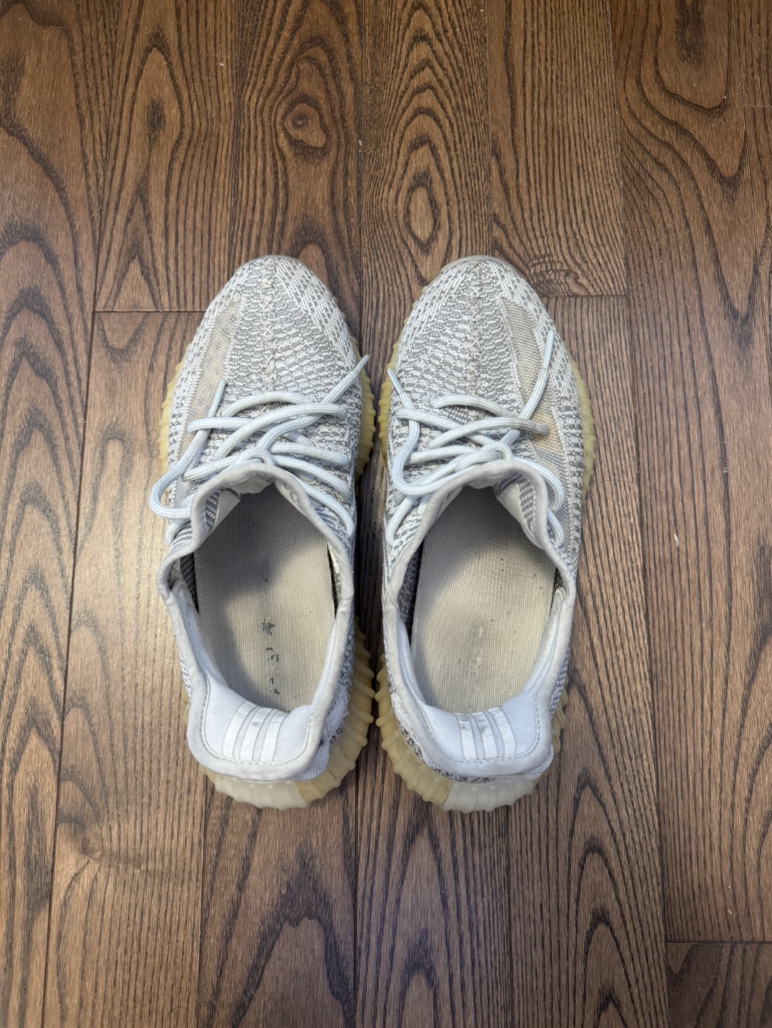 Adidas Yeezy 350 US Size 9 - photo 2
