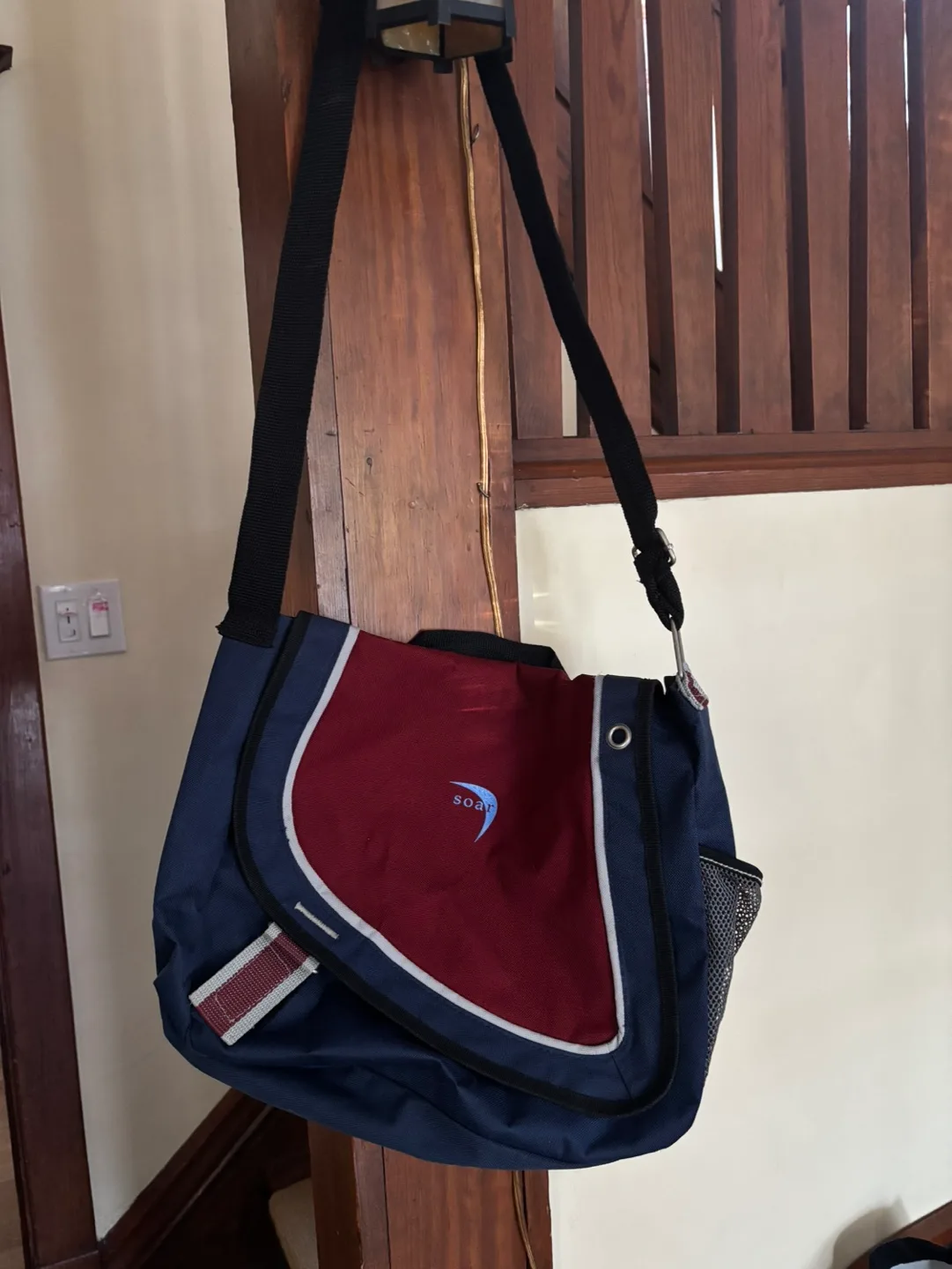 Crossbody or Messenger Bags image indicator(2)