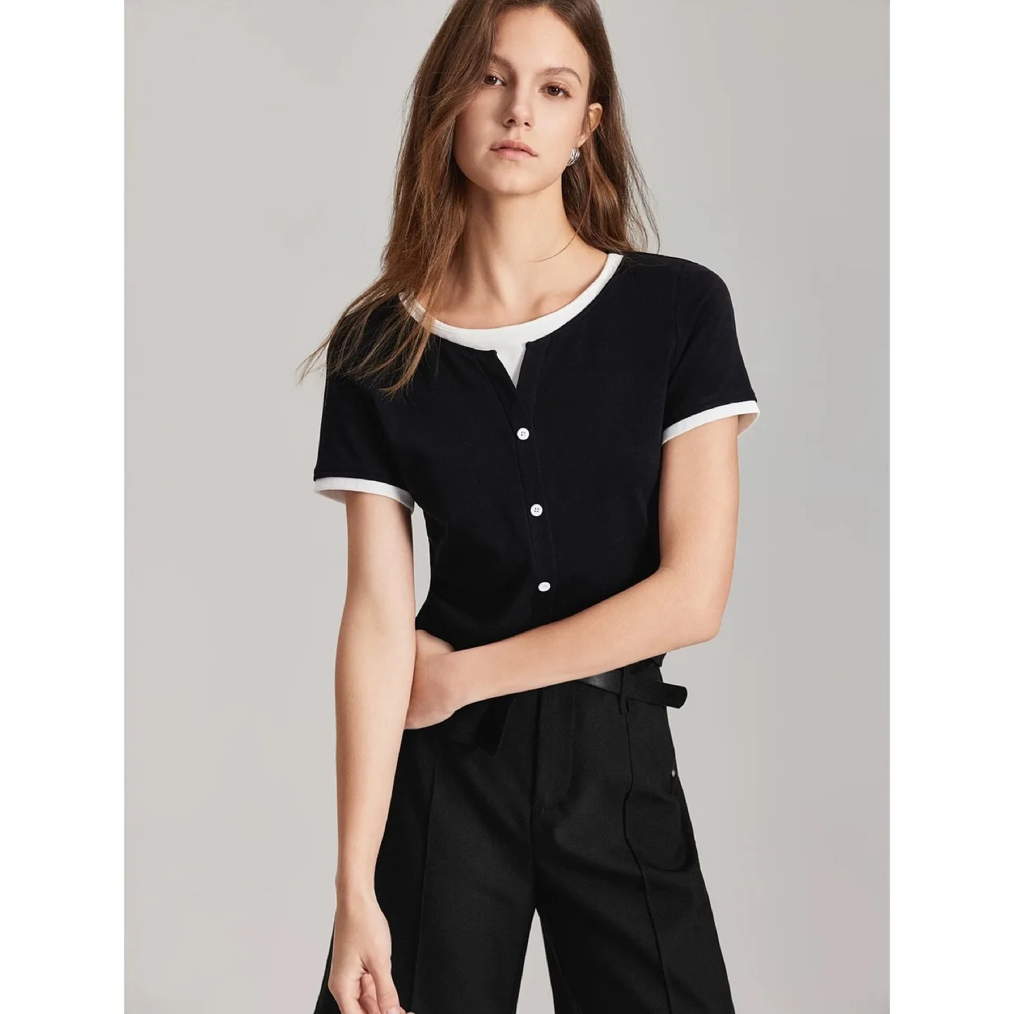 Black and White Button-Up Short Sleeve Top thumbnail