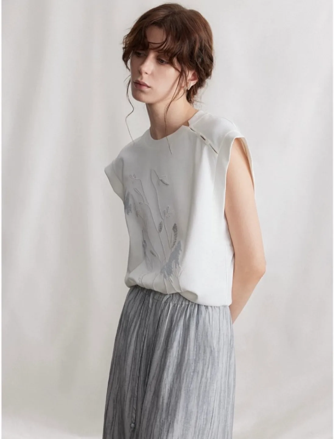 Sleeveless Embroidered Top thumbnail