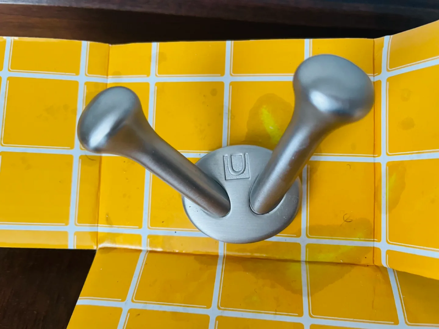 New In Box Umbra Teardrop Double Hook - Nickel image indicator(2)