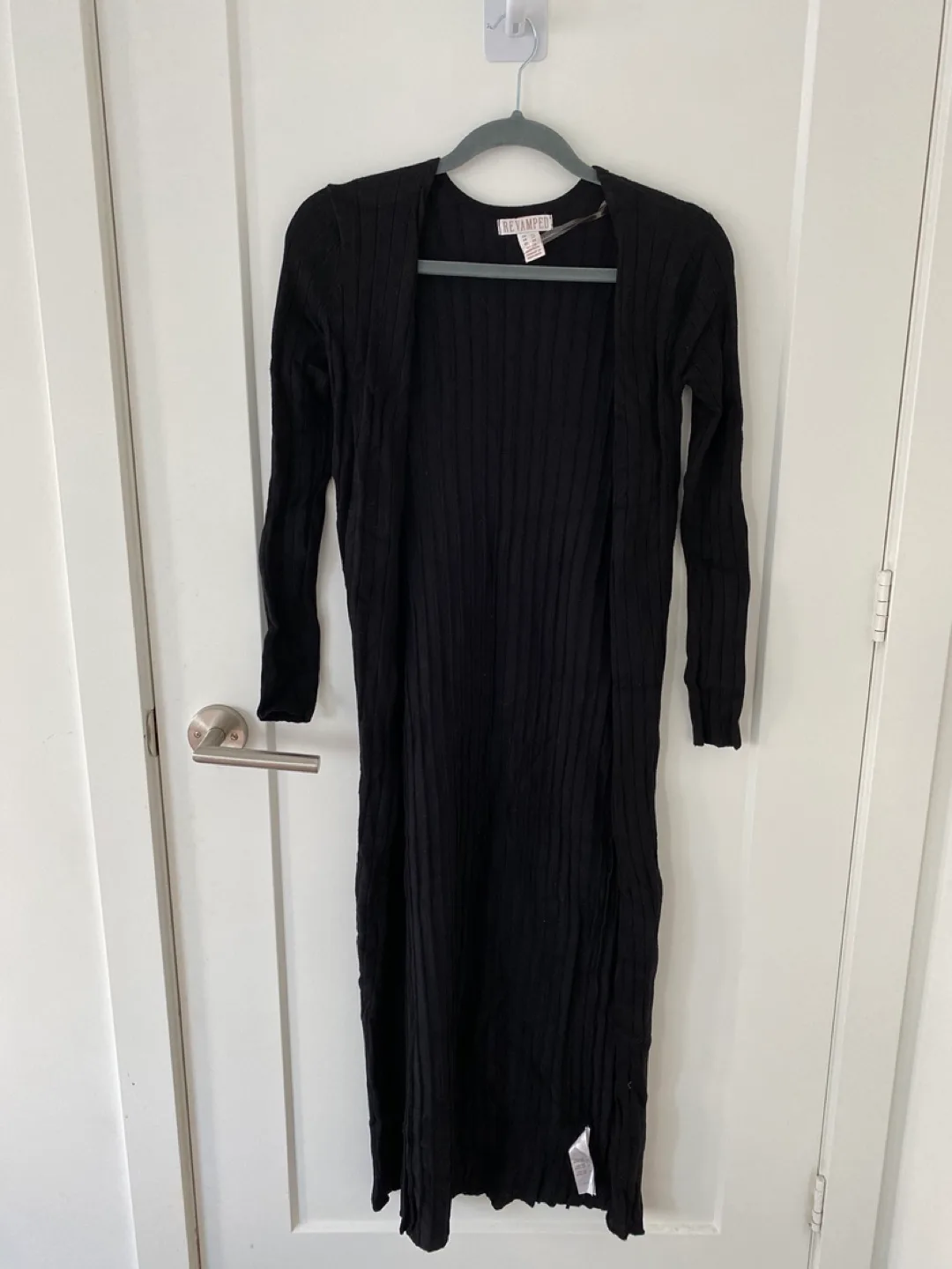 Revamped Black Ribbed Knit Cardigan image indicator(2)