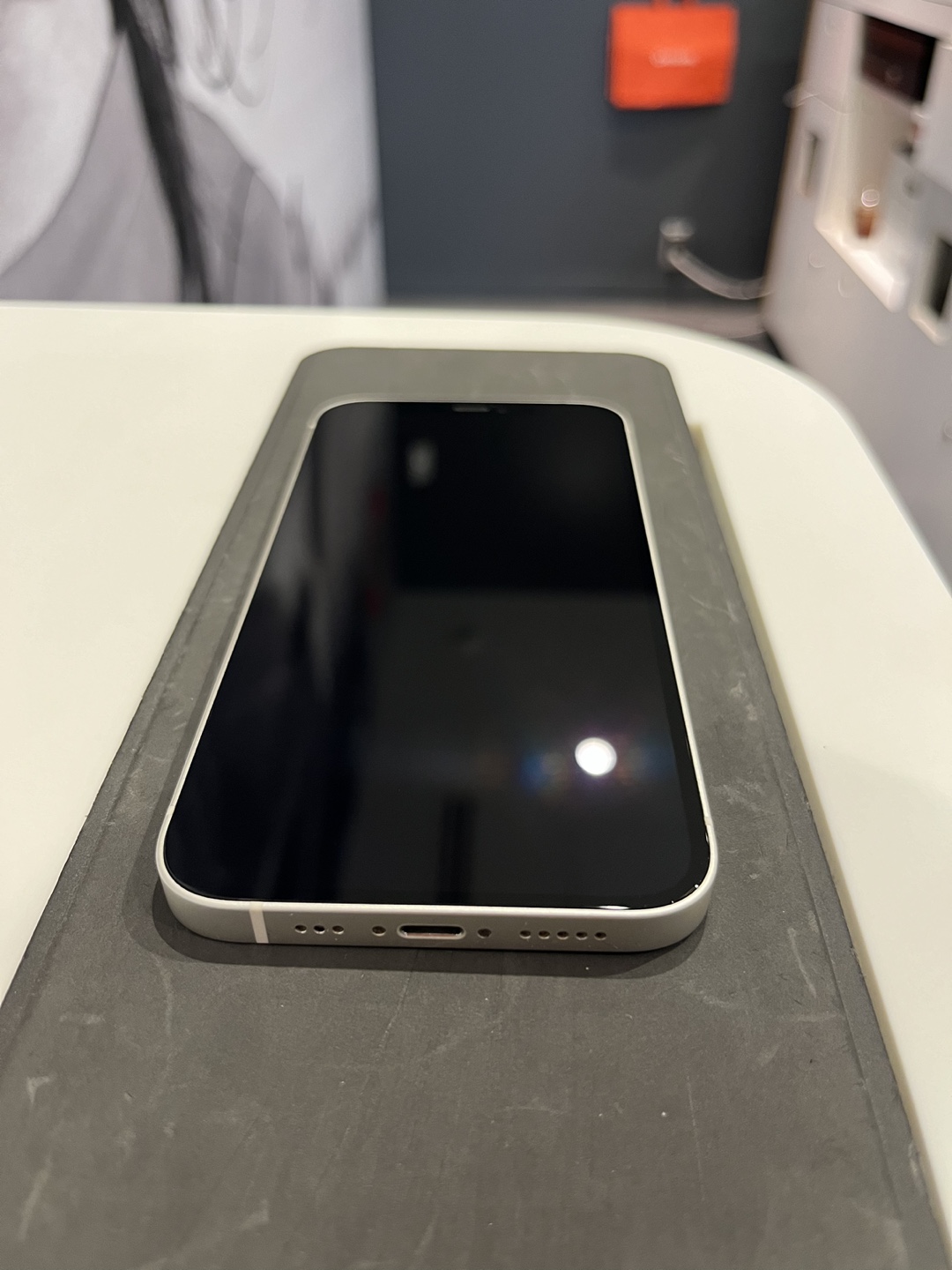 iPhone 12 WHITE 64GB - photo 4