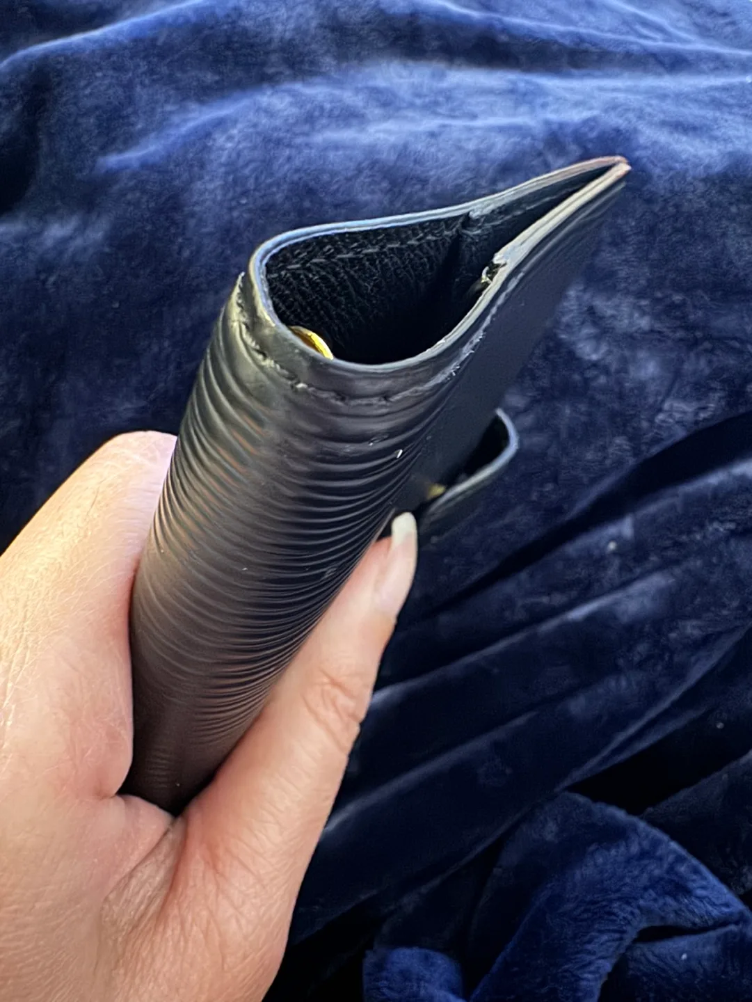 Louis Vuitton Black Leather Agenda Cover image indicator(6)