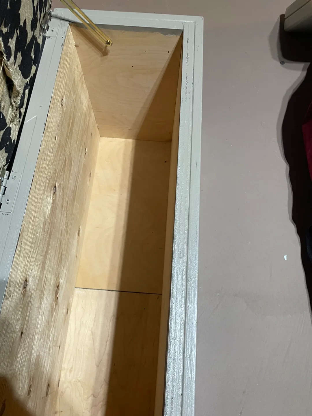 Custom-made Storage Bench image indicator(3)