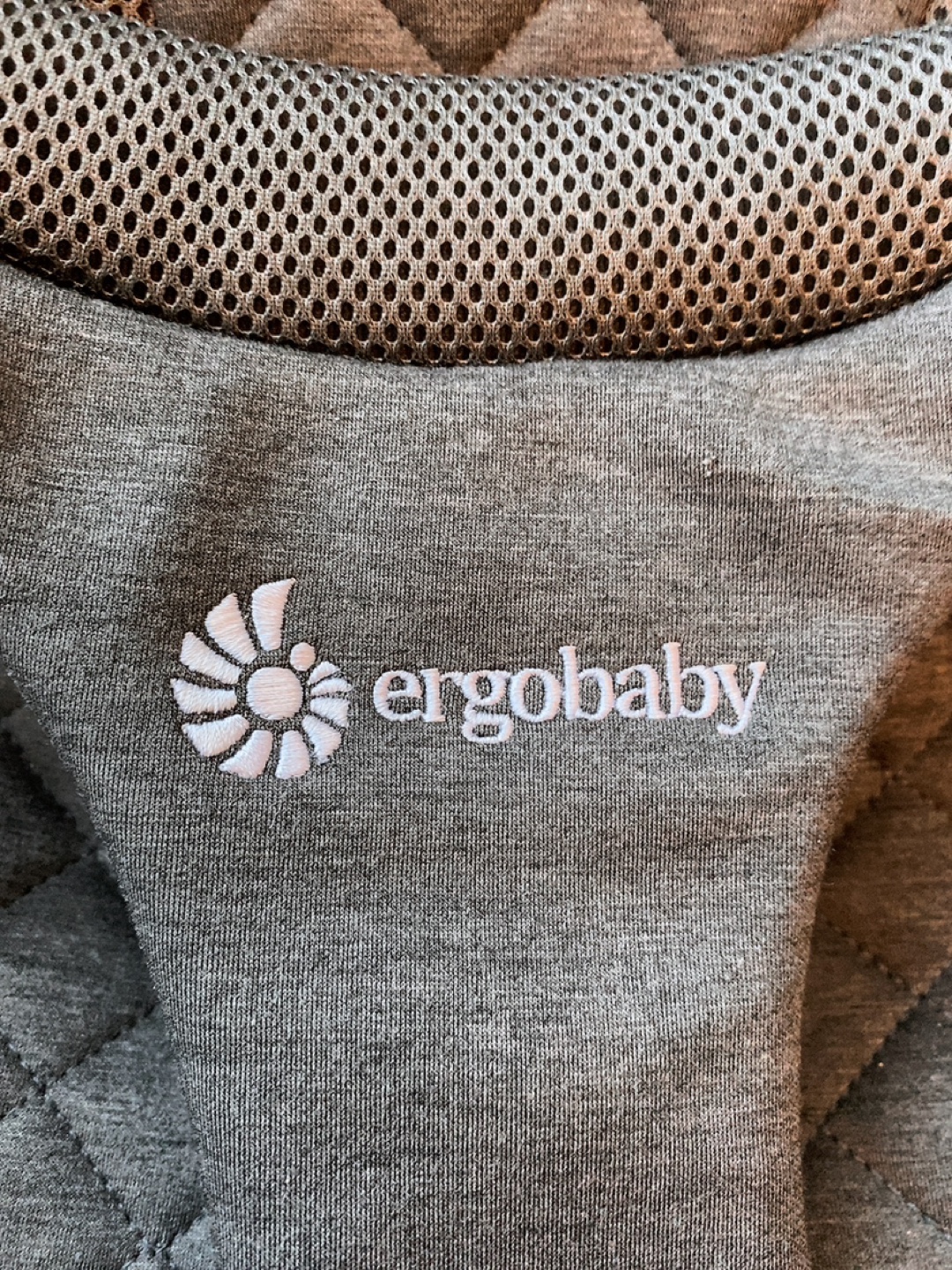 ErgoBaby “Evolve” 3-in-one bouncer (EUC) + rattle toy bar - photo 4