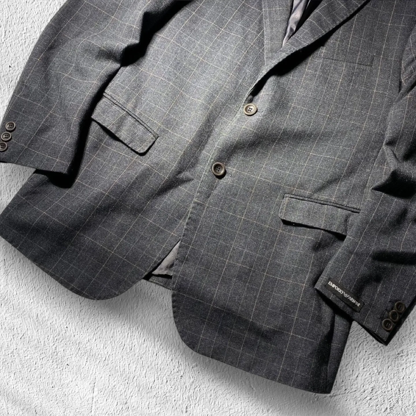 Vintage Emporio Armani Blazer – XL Checkered Cotton Suit Jacket image indicator(3)