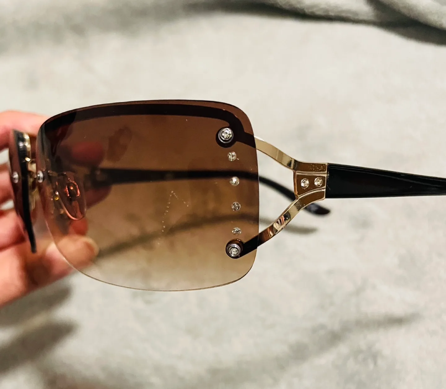 Brown rimless sunglasses with rhinestones image indicator(4)