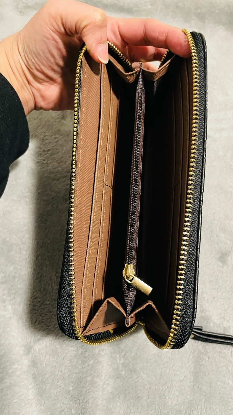 Black Zip Around Wallet with Wristlet image indicator(5)