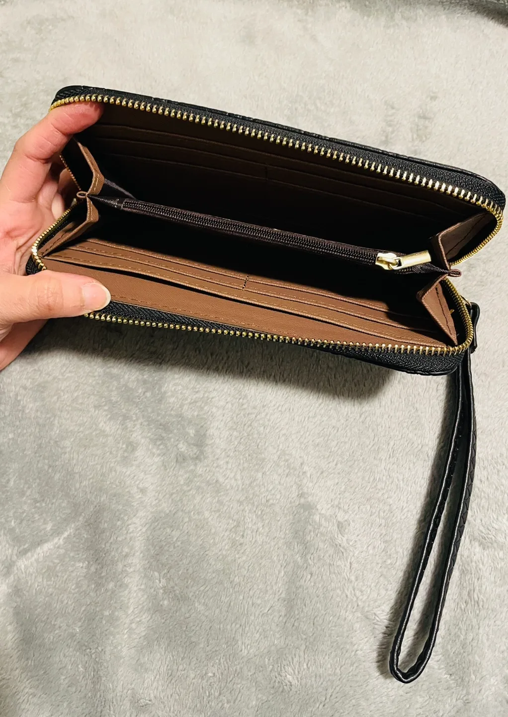 Black Zip Around Wallet with Wristlet image indicator(4)