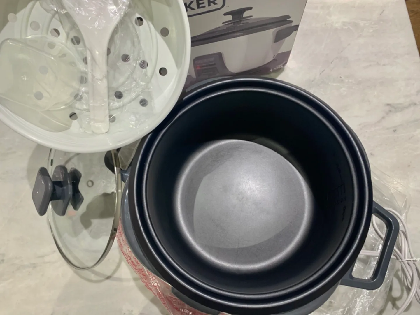 Black+Decker 14-Cup Rice Cooker with Sauté Function image indicator(7)