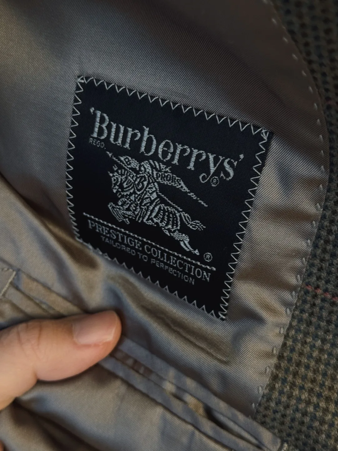 Vintage Burberrys’ Wool Cashmere Blend Blazer Jacket image indicator(2)