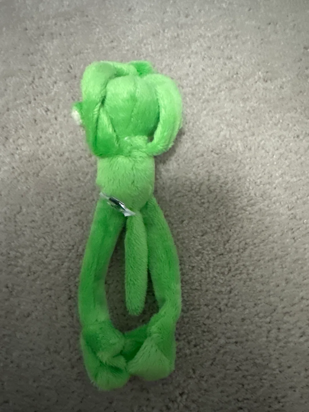 Green Hanging Las Vegas Monkey Plush Toy image indicator(3)