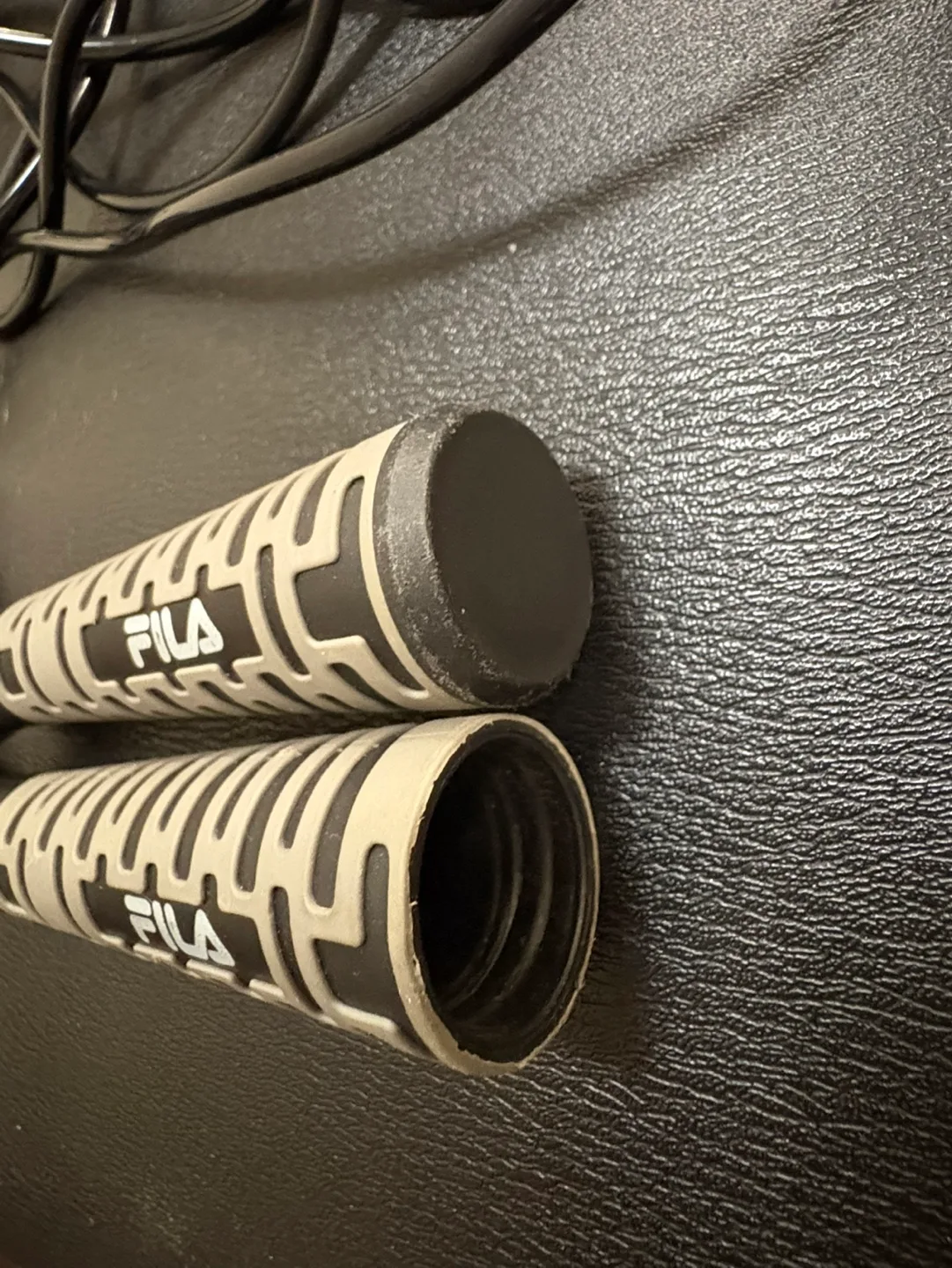 FILA Jump Rope image indicator(2)